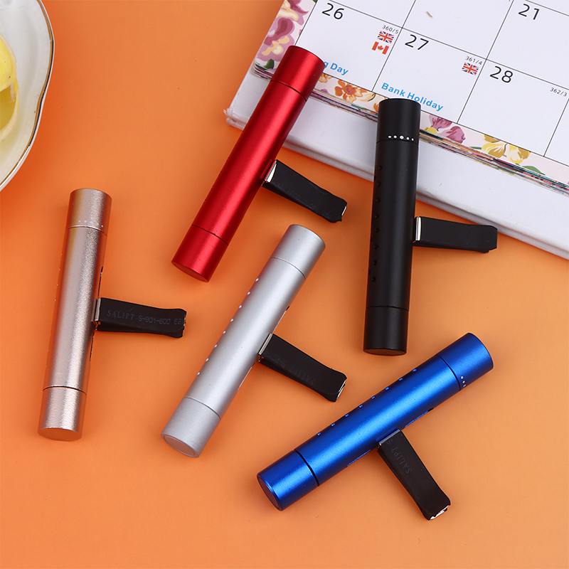 Perfume Smell Fragrance - น้ำหอมปรับอากาศในรถยนต์ กลิ่นหอมอโรมาเธอราพี แบบหนีบช่องแอร์ พร้อมแท่งรีฟิล 5 ชิ้น